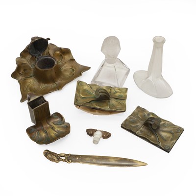 Lot 220 - An Art Nouveau cast bronze desk set