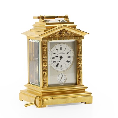 Lot 152 - A gilt brass carriage clock