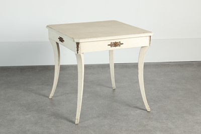 Lot 65 - A painted games table
