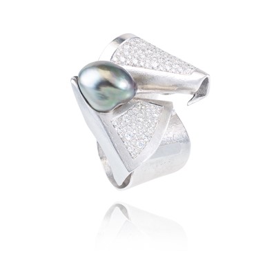 Lot 270 - Ken Bolan and Marinette Domon: a white gold Tahitian pearl and diamond 'Baroque' ring
