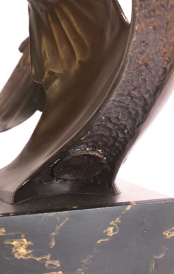 Lot 255 - Llewellyn Owen Davies (Zimbabwean, b.1950)