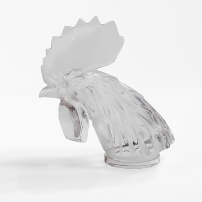 Lot 106 - A Lalique 'Tête de Coq' glass car mascot