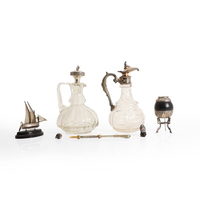 Lot 6 - A silver neff