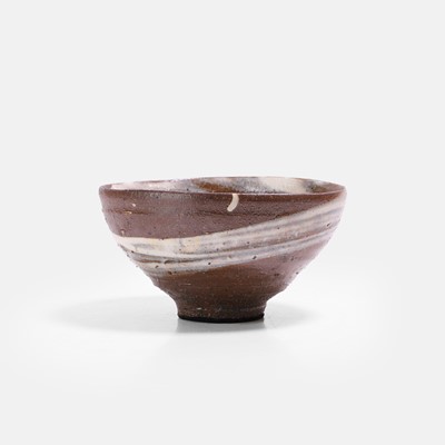 Lot 317 - A Japanese stoneware bowl