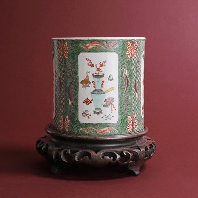 Lot 55 - A Chinese famille verte brush pot