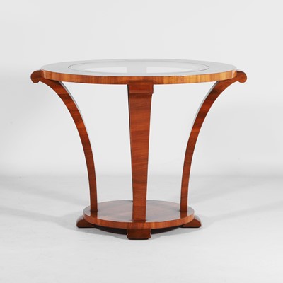 Lot 61 - Art Deco