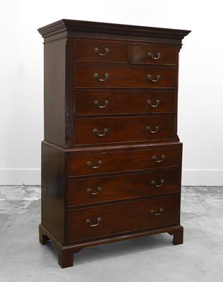 Lot 522 - A George III mahogany chest on chest