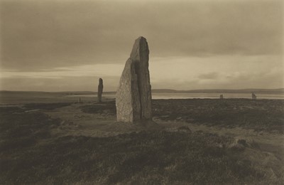 Lot 346 - Kenro Izu (Japanese, b.1949)