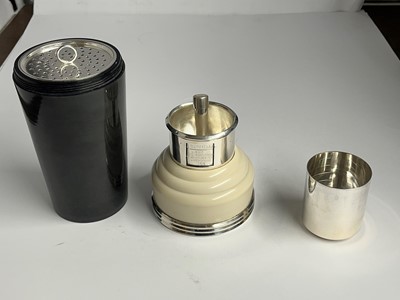 Lot 86 - Art Deco