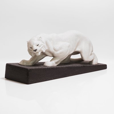 Lot 63 - Art Deco