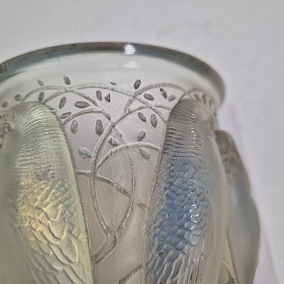 Lot 98 - René Lalique (French, 1860-1945)