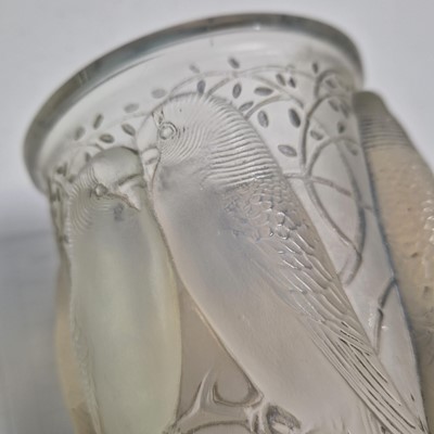 Lot 98 - René Lalique (French, 1860-1945)