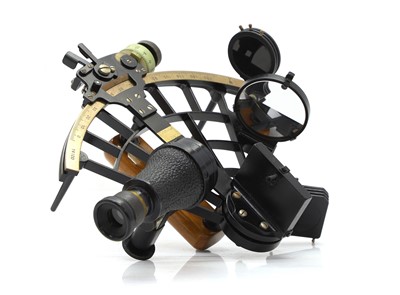 Lot 211 - A German sextant