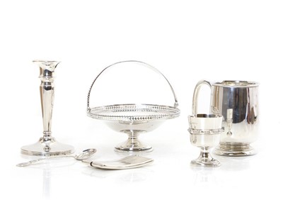 Lot 4 - A collection of silver items