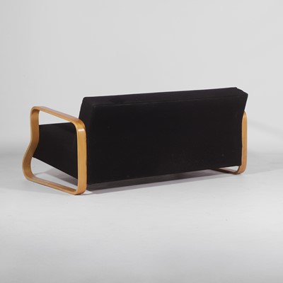 Lot 87 - Alvar Aalto (Finnish, 1898-1976)