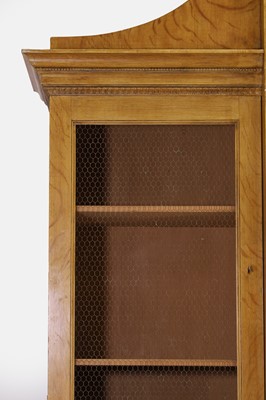 Lot 502 - A large George II-style painted wooden library bookcase