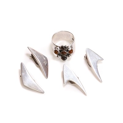 Lot 239 - A collection of Scandinavian silver jewellery