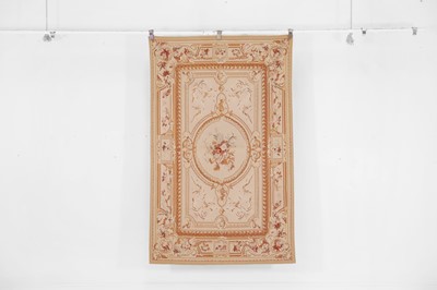 Lot 422 - An Aubusson-style wool rug