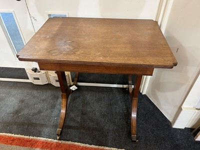 Lot 395 - A small George III mahogany side table