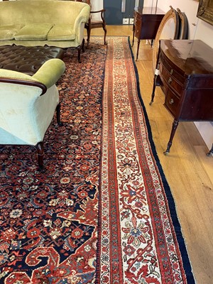 Lot 439 - A large Persian Feraghan wool carpet