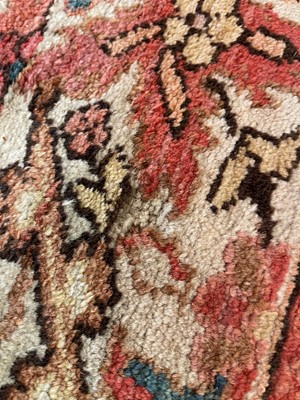 Lot 439 - A large Persian Feraghan wool carpet