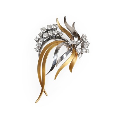 Lot 34 - A two-tone gold diamond spray brooch
