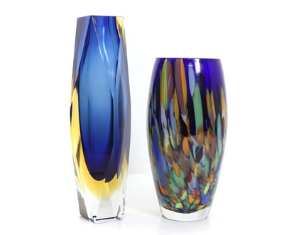 Lot 159 - A Murano glass vase