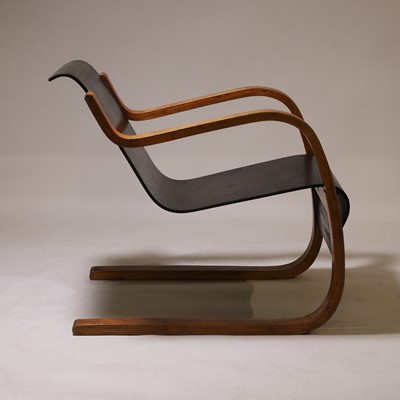 Lot 122 - Alvar Aalto (Finnish, 1898-1976)