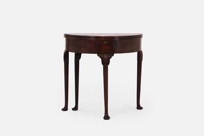 Lot 183 - A George II mahogany tea table