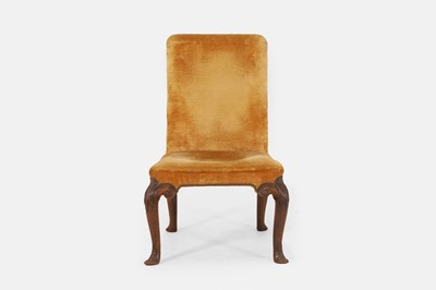 Lot 186 - A George II walnut side chair
