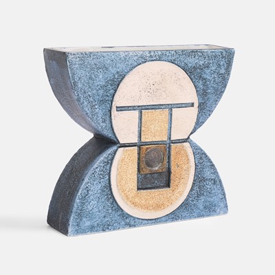 Lot 401 - Avril Bennett for Troika Pottery