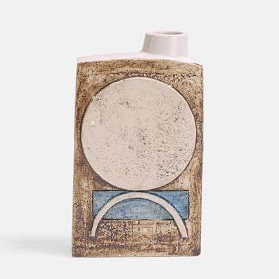 Lot 405 - Avril Bennett for Troika Pottery