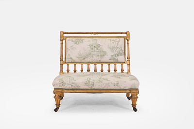 Lot 289 - A small giltwood settee
