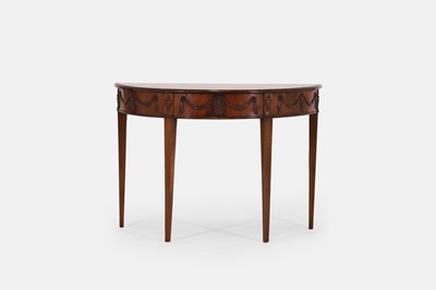 Lot 559 - A George III-style mahogany side table