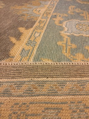 Lot 64 - An Oushak wool carpet