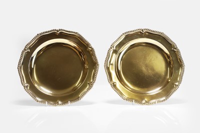 Lot 604 - A pair of George II silver-gilt plates