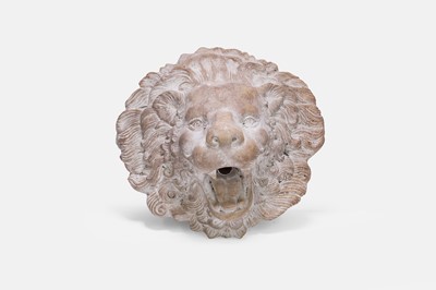 Lot 694 - A faux marble fountain head