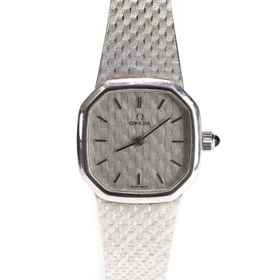 Lot 473 - Omega