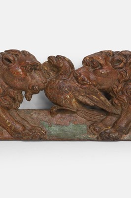 Lot 95 - A carved and painted wood cresting