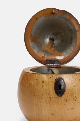 Lot 116 - A treen fruitwood tea caddy
