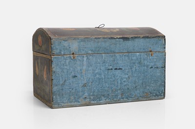 Lot 102 - A painted wooden dowry chest