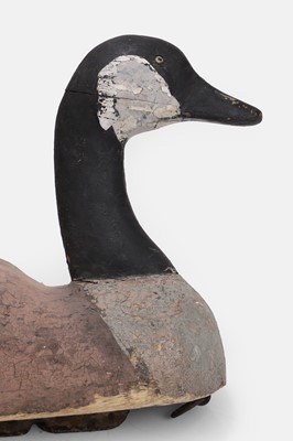 Lot 114 - A painted wooden decoy
