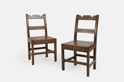 Lot 121 - A pair of oak farmhouse side chairs