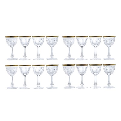 Lot 165 - A Moser 'Lady Hamilton' pattern glass table service
