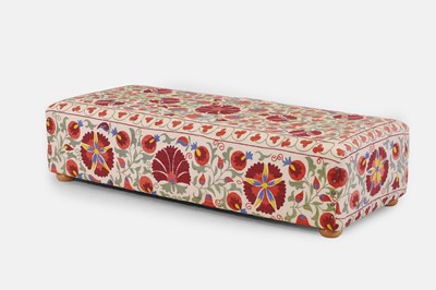 Lot 361 - An upholstered ottoman