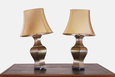 Lot 442 - A pair of brass table lamps