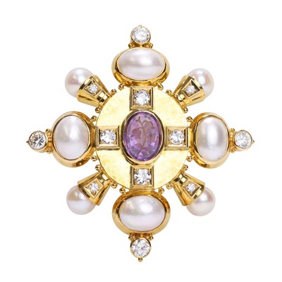 Lot 219 - Elizabeth Gage