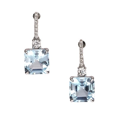 Lot 119 - A pair of 18ct white gold aquamarine and diamond drop earrings