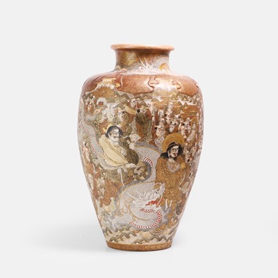 Lot 334 - A large Japanese Satsuma ware vase