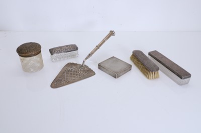 Lot 2 - A collection of silver items